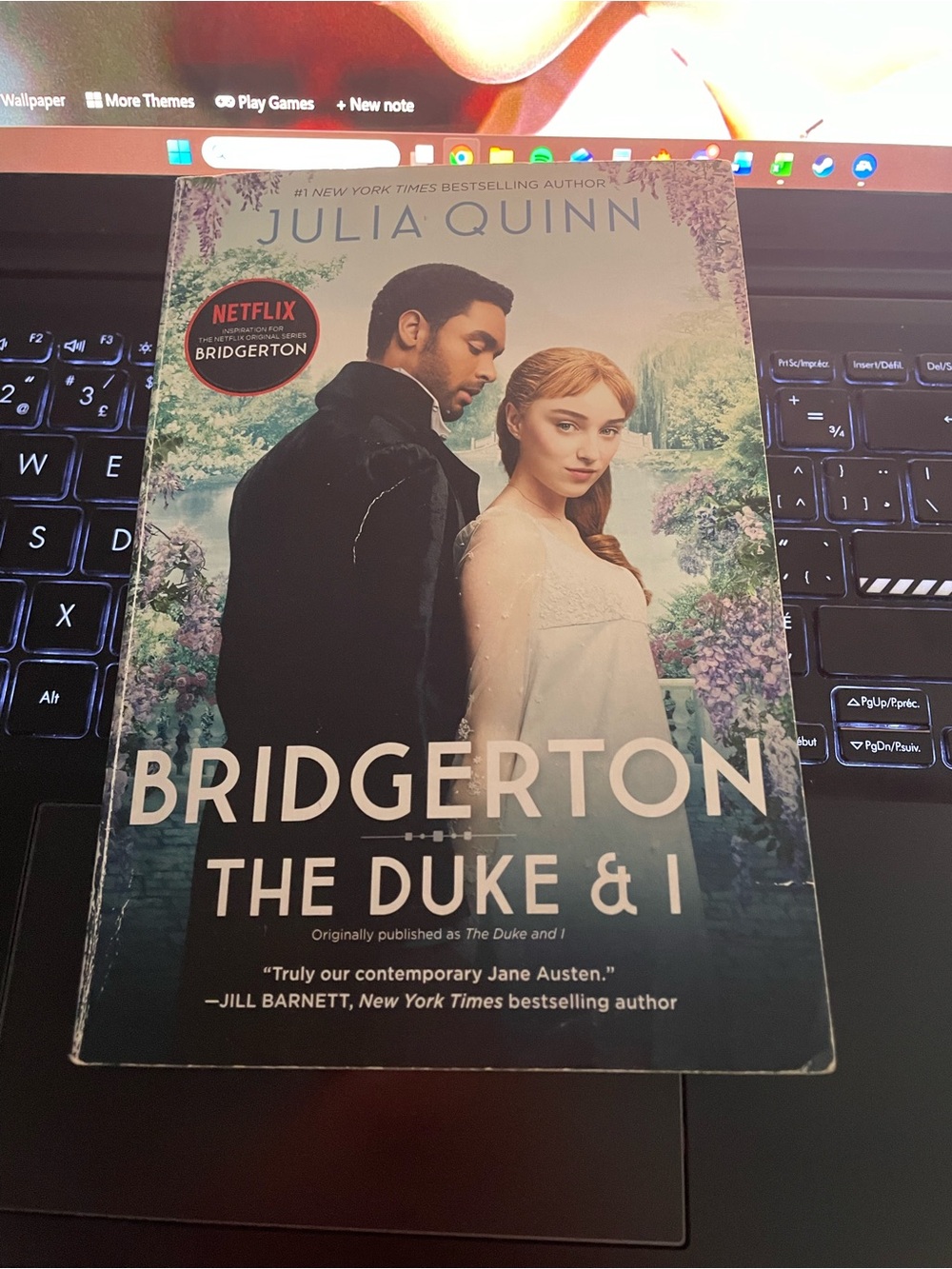 Bridgerton - The Duke and I Pocket Book